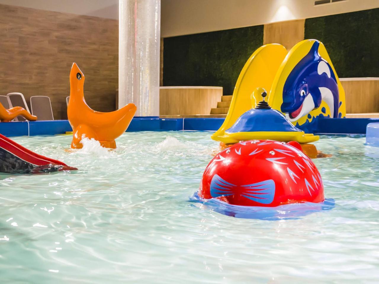 Vacationclub - Baltic Park Fort Apartament F.202 Świnoujście Exteriör bild
