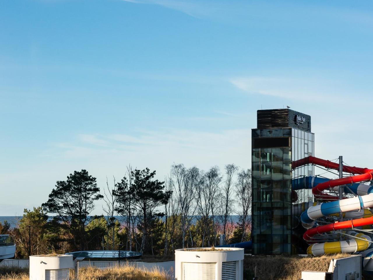 Vacationclub - Baltic Park Fort Apartament F.202 Świnoujście Exteriör bild