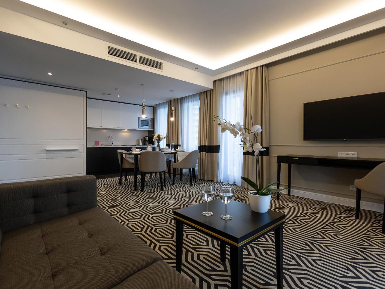 Vacationclub - Baltic Park Fort Apartament F.202 Świnoujście Exteriör bild